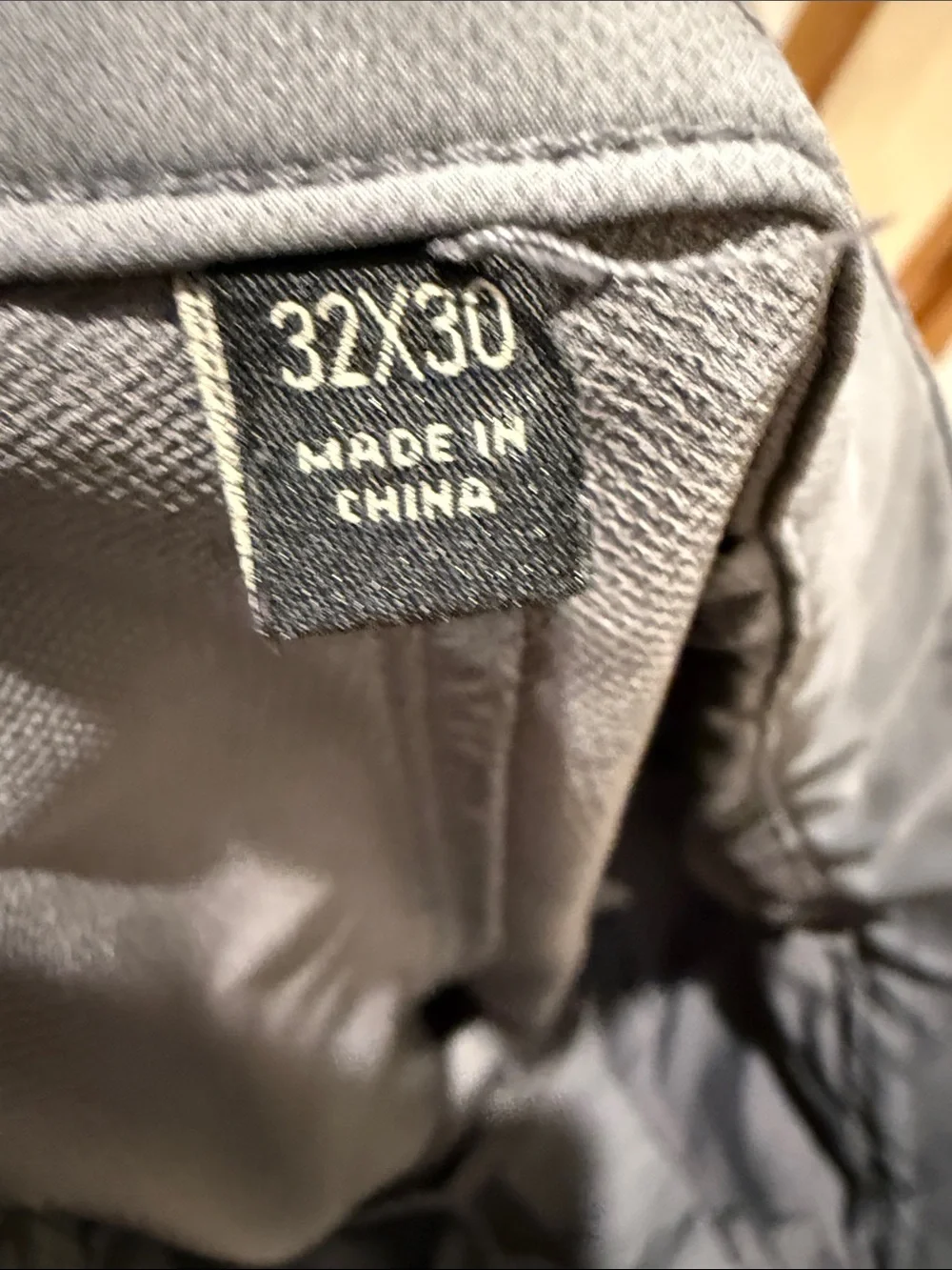 Banana Republic Men’s Slate Gray Chino Pants